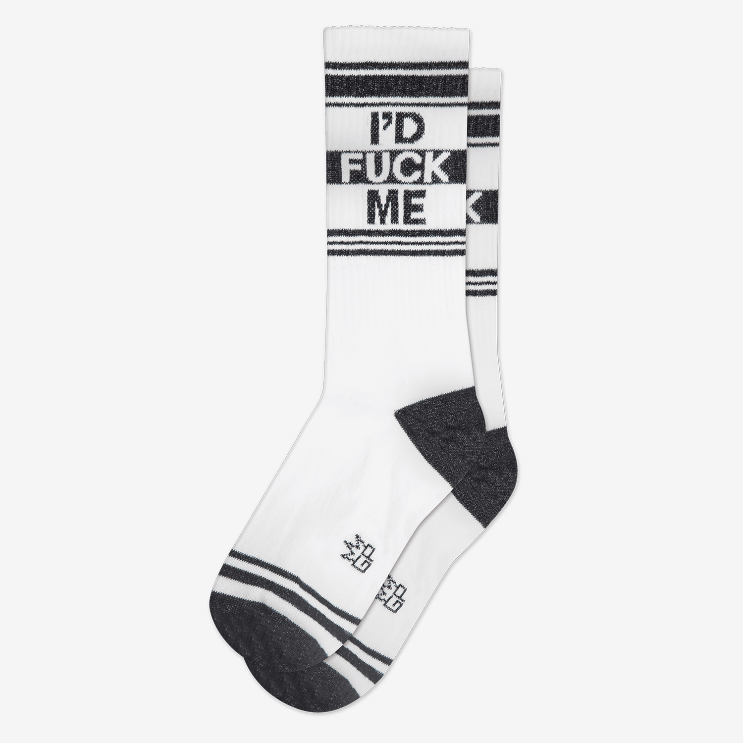 Supermyke og freshe sportssokker med teksten 